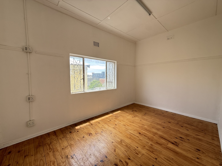 Commercial Property for Sale in Woodstock Western Cape